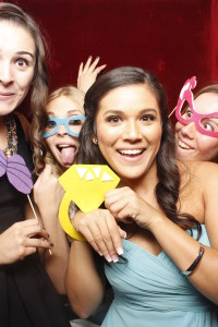 Epic Entertainment Snap Cubby Classic Photo Booth Atascadero Lake Pavillion Austin & Katie