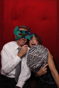 San Luis Obispo Country Club Shopatron Holiday Soiree Snap Cubby Photo Booth
