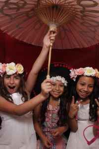 Epic Entertainment Snap Cubby Classic Photo Booth Marshal & Bianca's Wedding