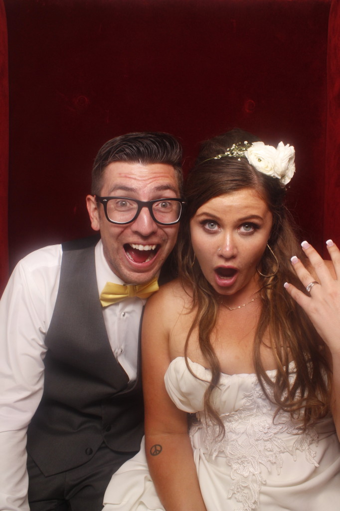 Ion Wedding Snap Cubby Photo Booth Epic Entertainment Tiber Canyon Ranch
